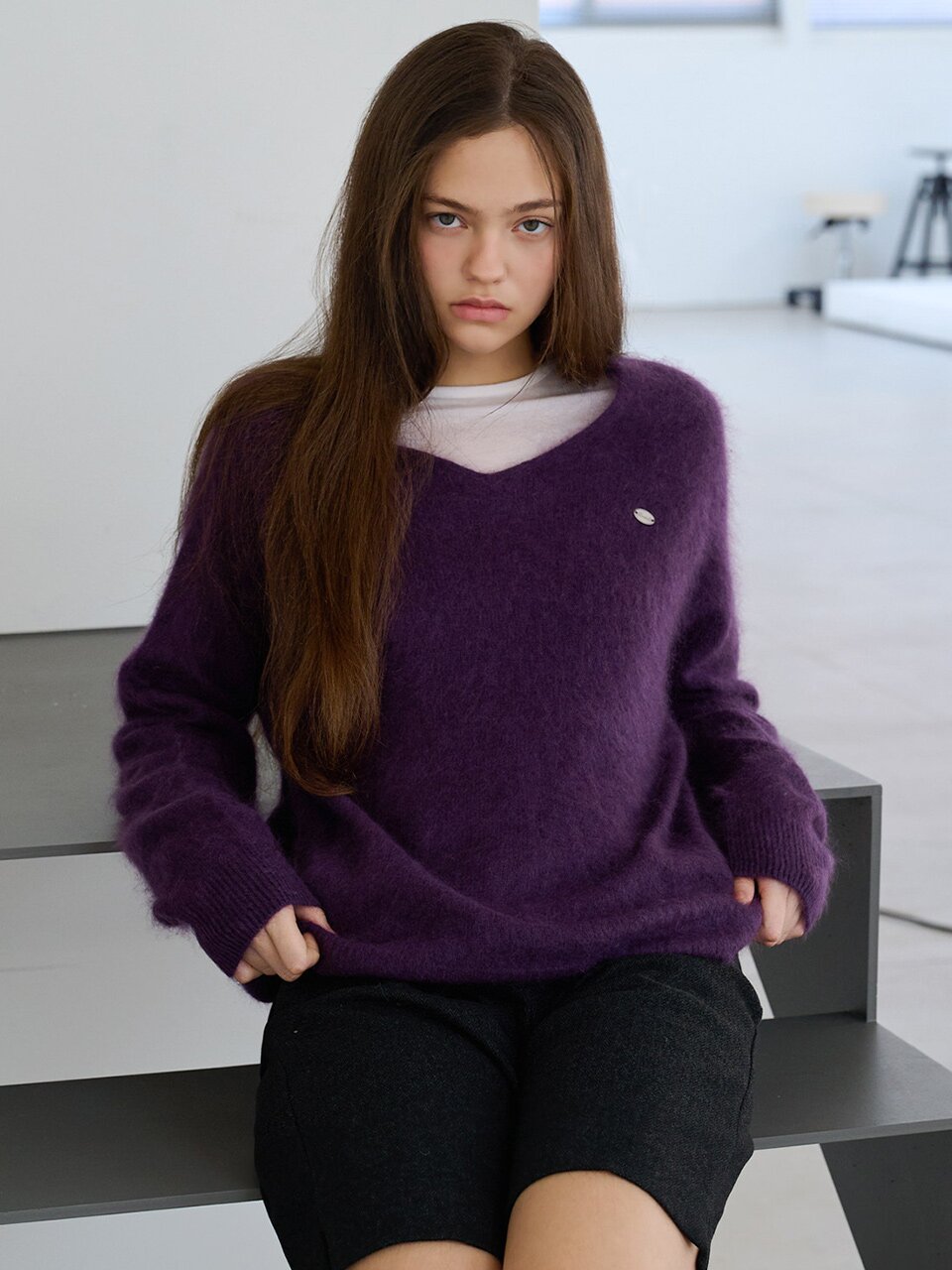Deep v neck hairy cashmere knit_4 Colors