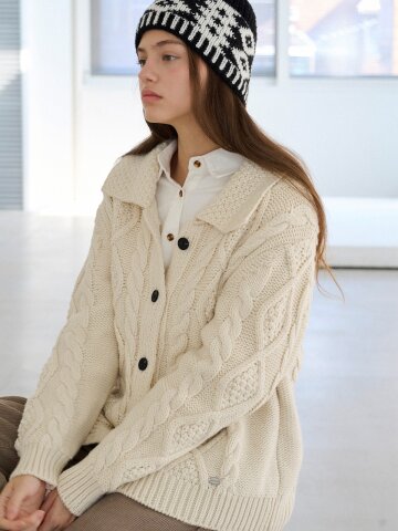 Wide collar knit cardigan_2 Colors