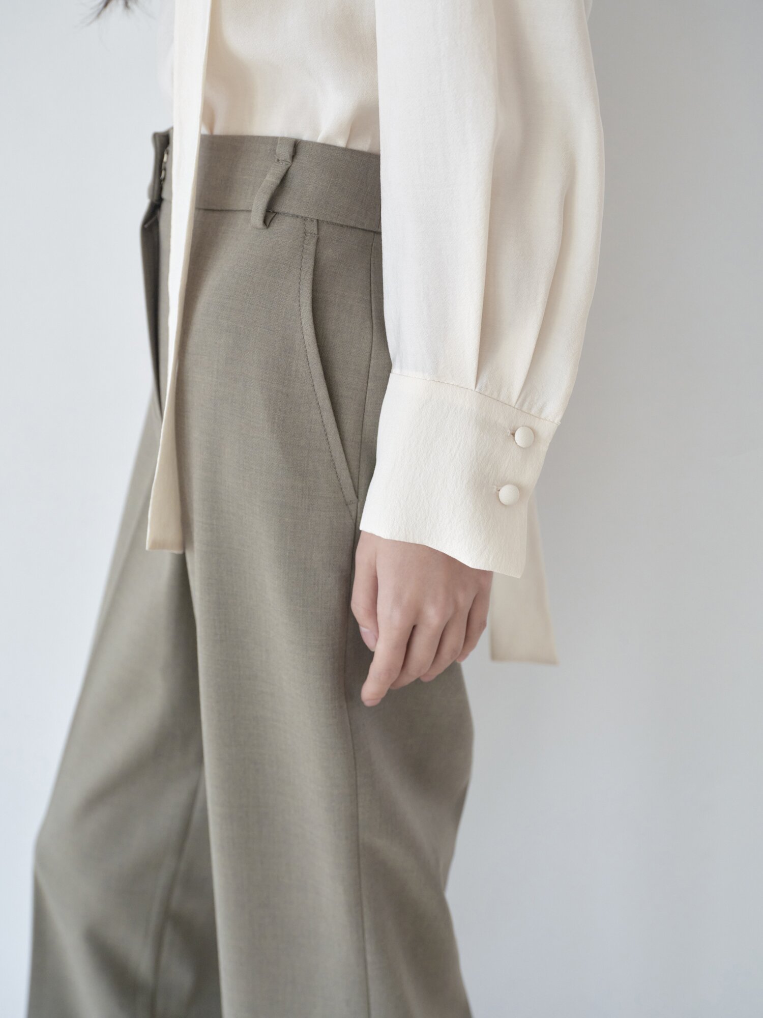 노턱 스트레이트 와이드 팬츠 (LIGHT KHAKI)