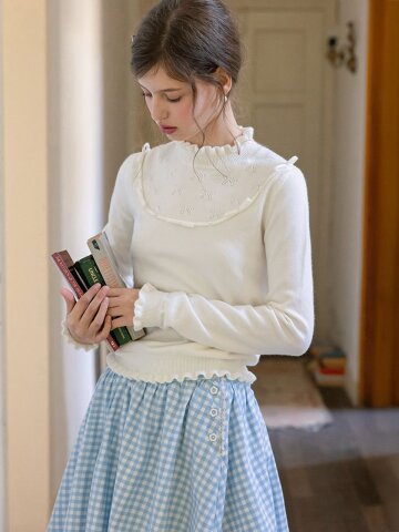 Cest_Ruffled high neck knit sweater