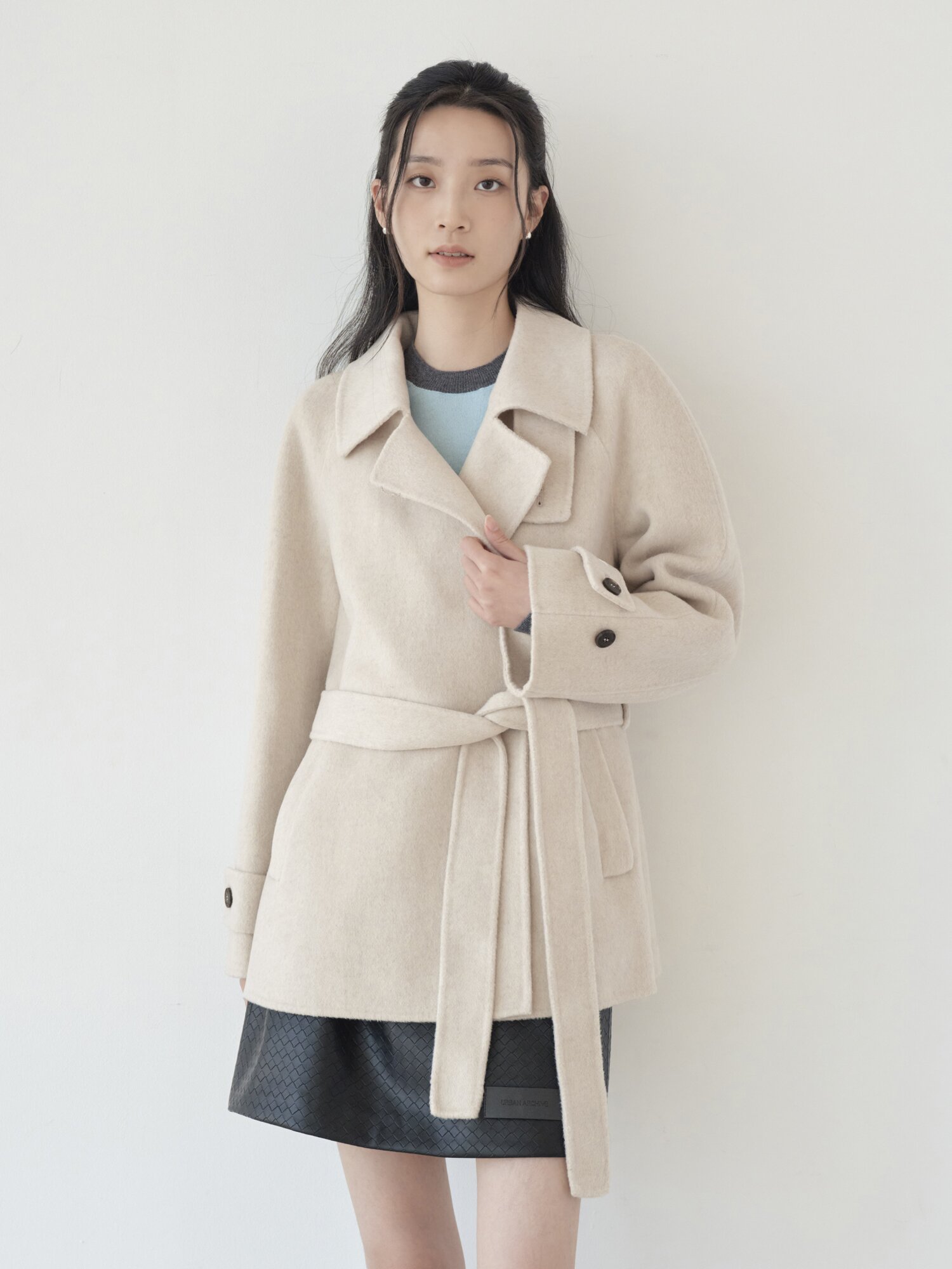 울 캐시미어 블렌드 핸드메이드 벨티드 하프 코트 (LIGHT BEIGE)