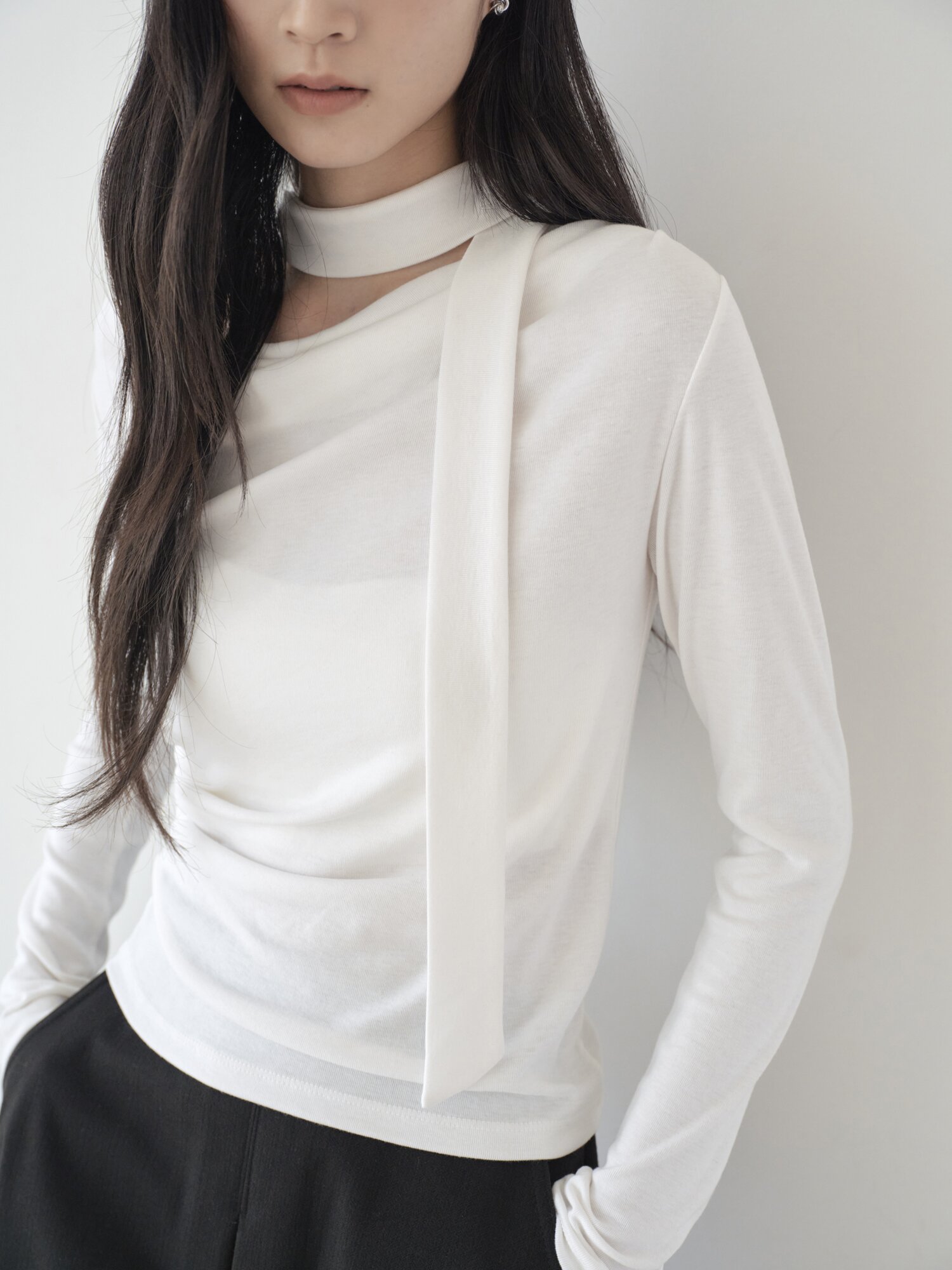 타이넥 셔링 슬림핏 티셔츠 (WHITE)