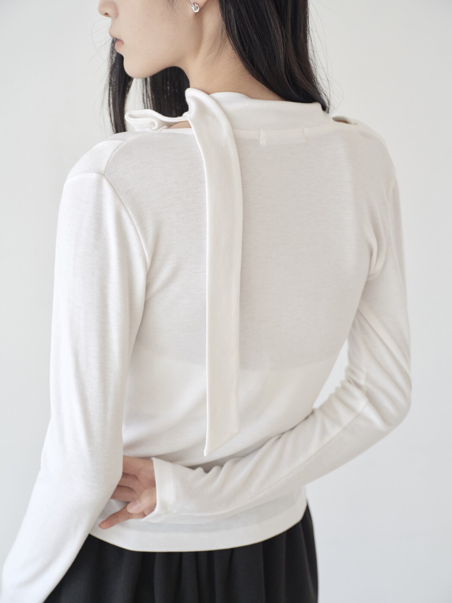 타이넥 셔링 슬림핏 티셔츠 (WHITE)