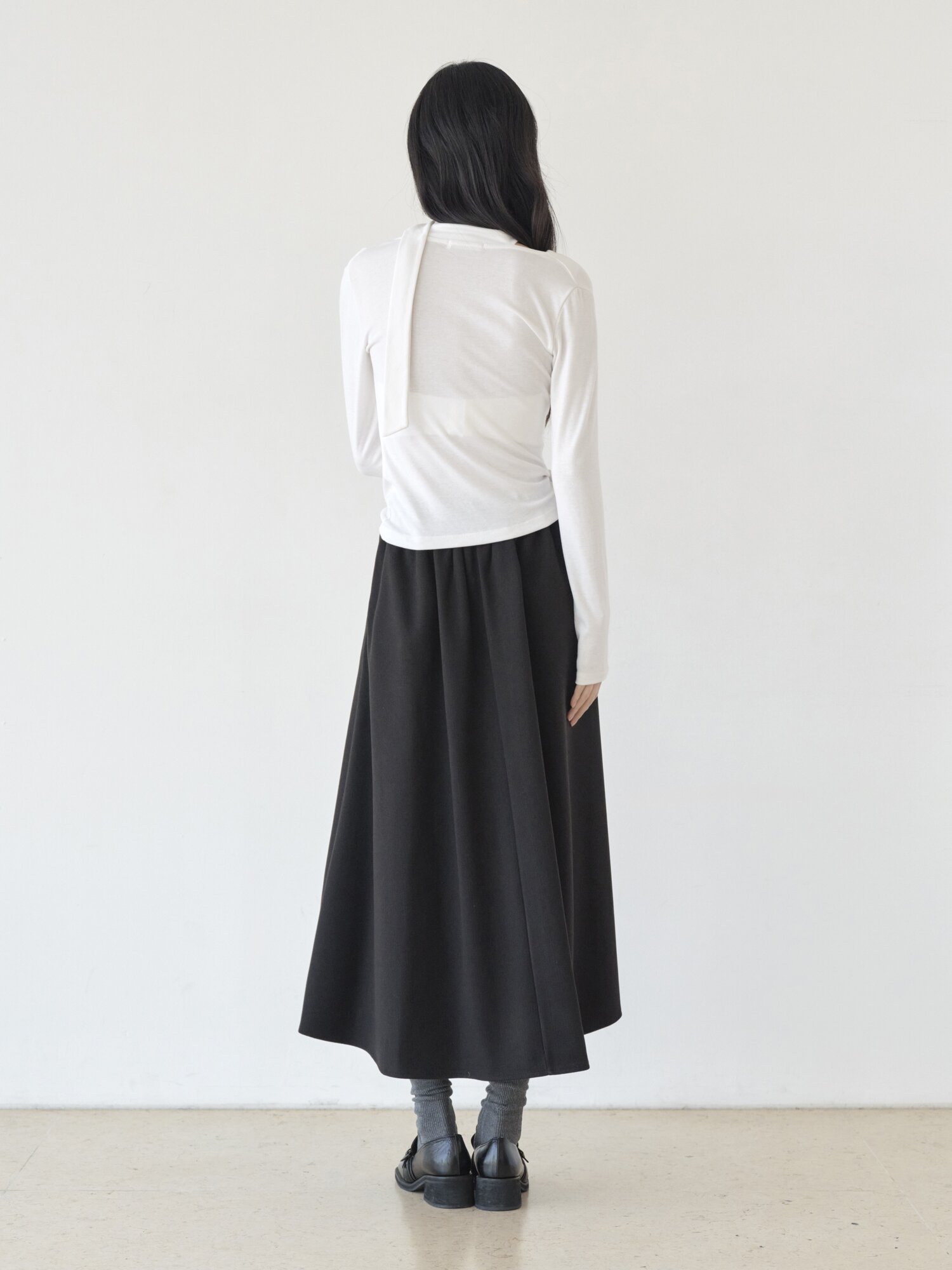 타이넥 셔링 슬림핏 티셔츠 (WHITE)