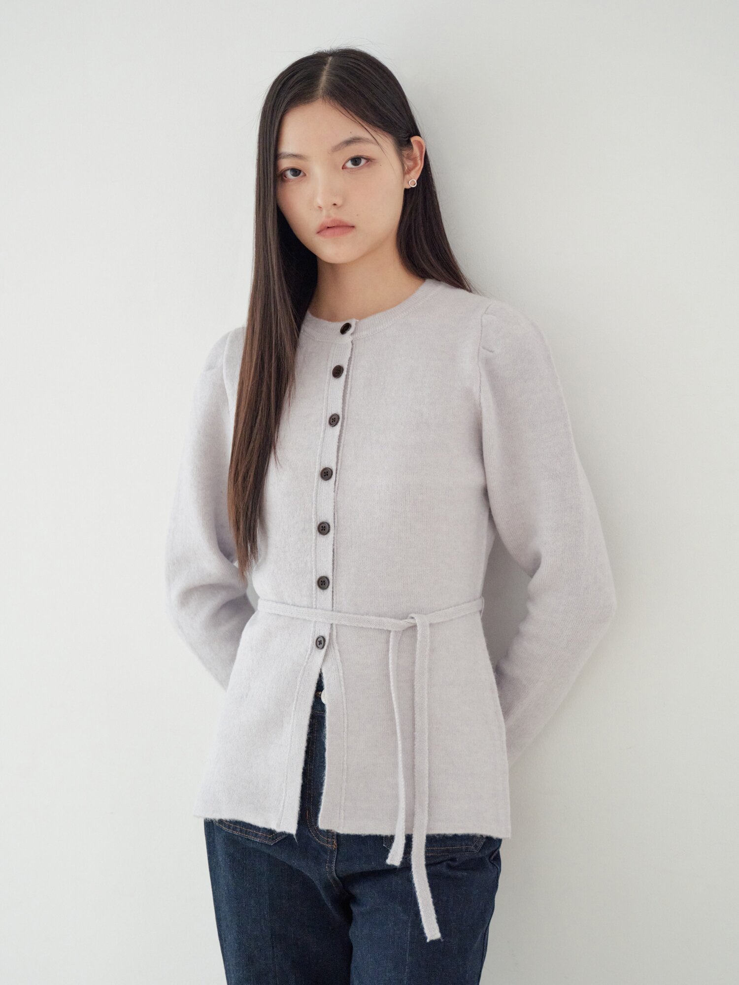 라운드넥 버튼 벨티드 가디건 (LIGHT PURPLE)